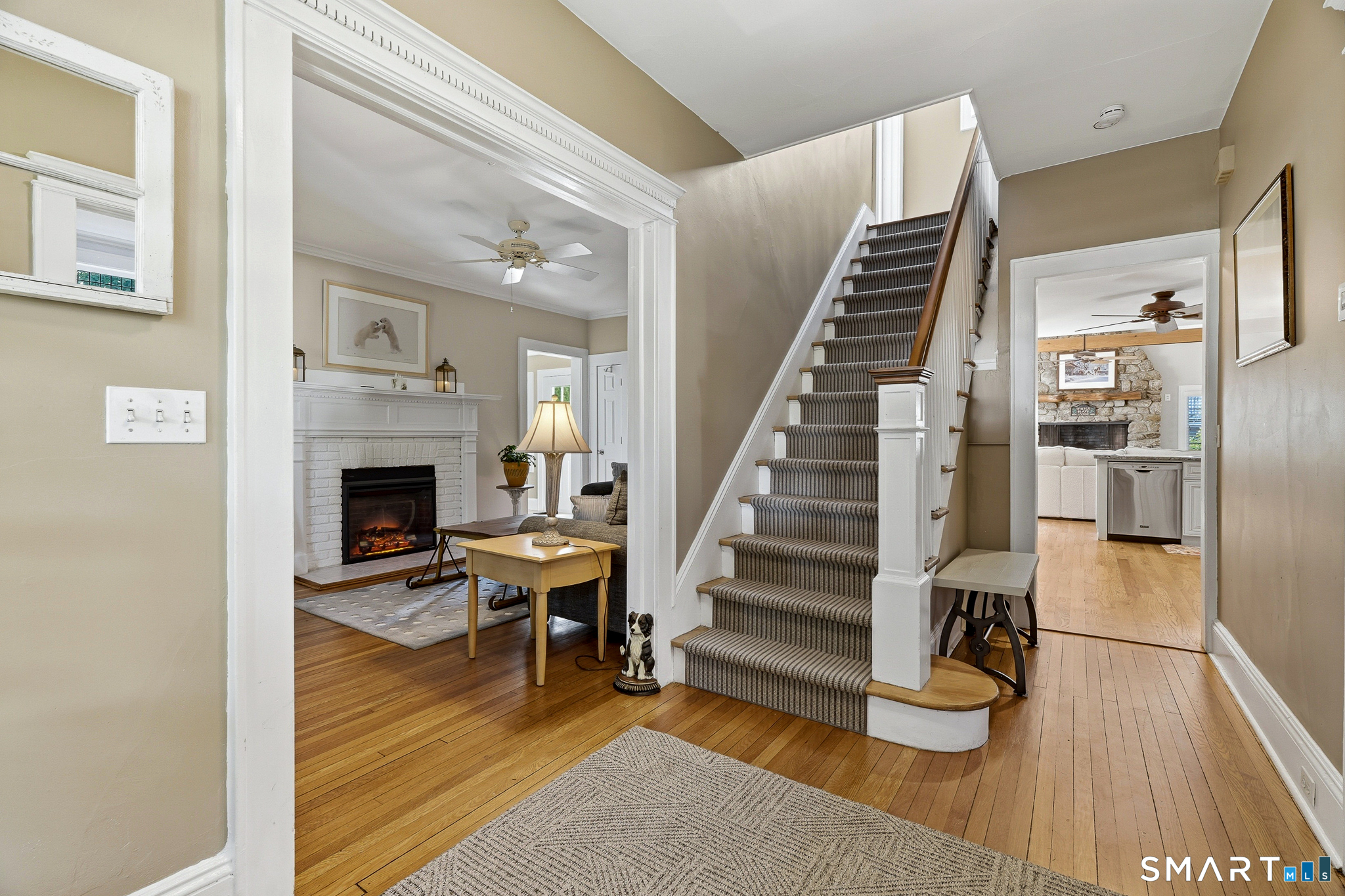 313 Old Post Road Fairfield, CT 06824 - Photo 14 of 40