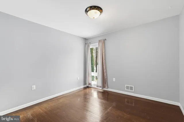 $1,050,000 | 1411 Aldenham Lane, Reston, VA 20190