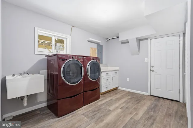 $1,050,000 | 1411 Aldenham Lane, Reston, VA 20190