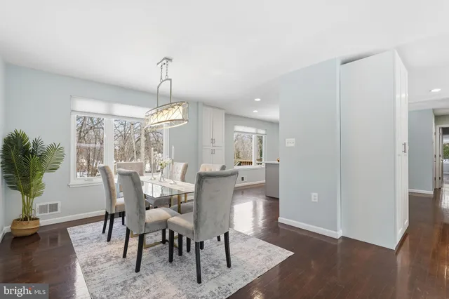$1,050,000 | 1411 Aldenham Lane, Reston, VA 20190