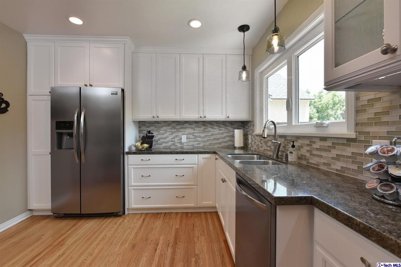 1245 Oak Cir Drive Glendale, CA 91208 - Photo 13 of 31 Additional Photo