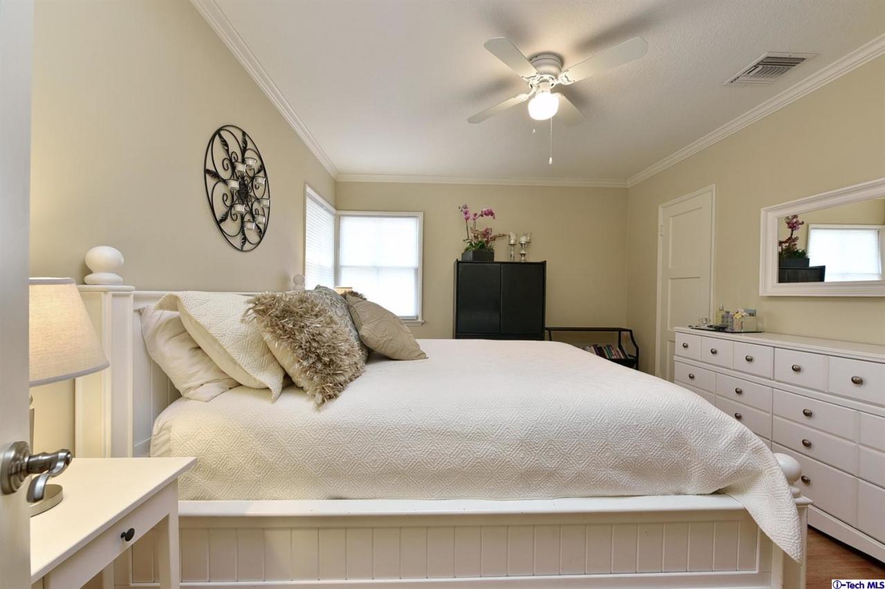 1245 Oak Cir Drive Glendale, CA 91208 - Photo 19 of 31 Additional Photo