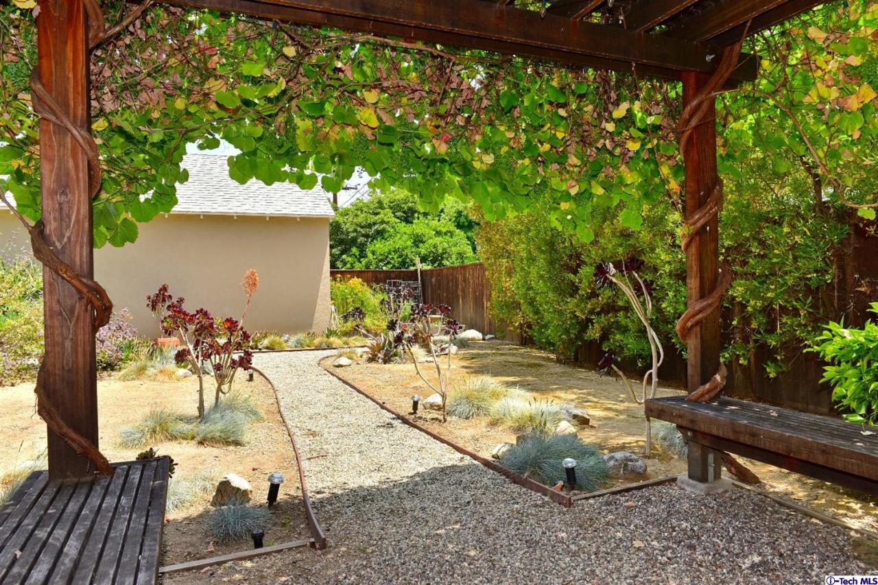 1245 Oak Cir Drive Glendale, CA 91208 - Photo 27 of 31 Additional Photo