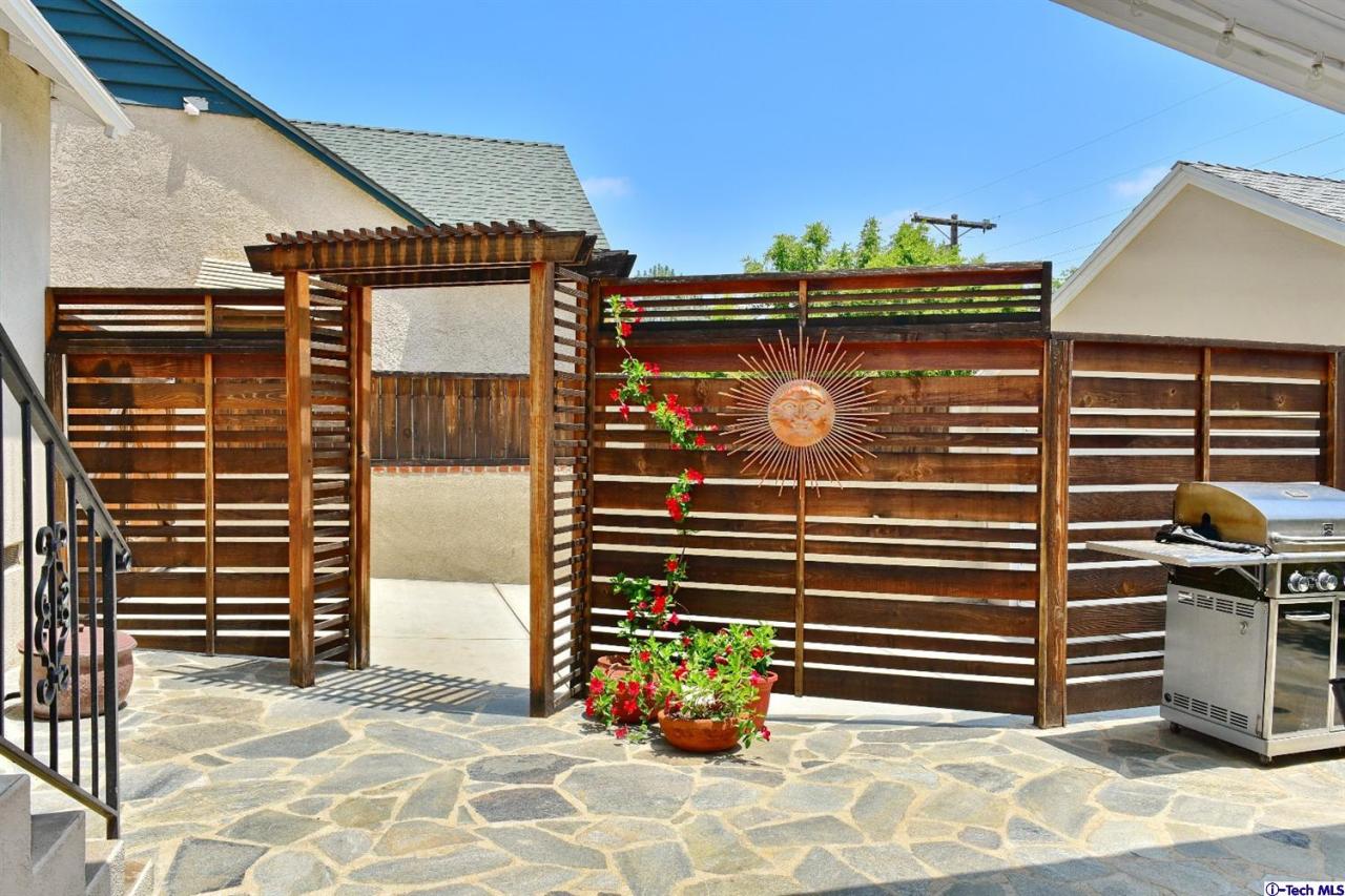 1245 Oak Cir Drive Glendale, CA 91208 - Photo 31 of 31 Additional Photo