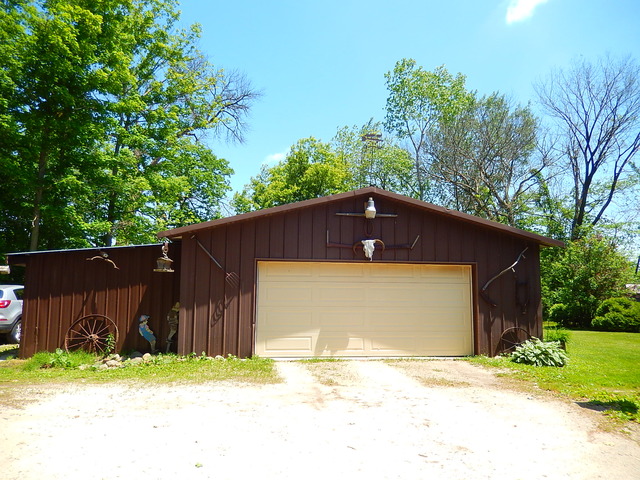 28838 Brickville Road Sycamore, IL 60178 - Photo 22 of 25