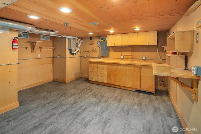 $1,750,000 | 6816 24th Avenue Northeast, Seattle, WA 98115