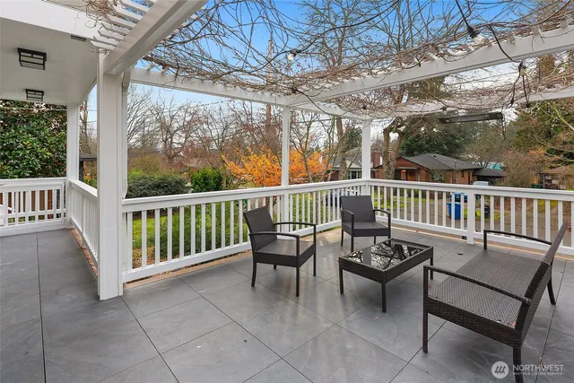 $1,750,000 | 6816 24th Avenue Northeast, Seattle, WA 98115