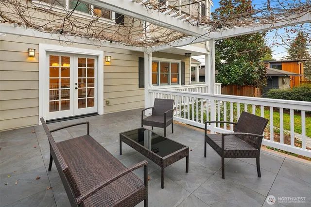 $1,750,000 | 6816 24th Avenue Northeast, Seattle, WA 98115