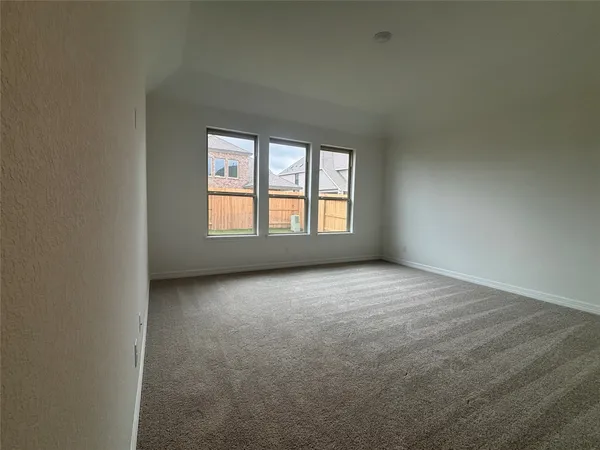 $324,990 | 7823 Jade Crest Drive, Angleton, TX 77515