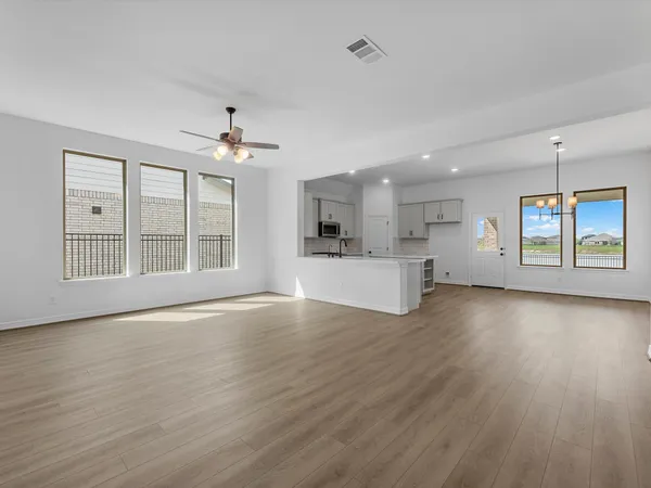 $324,990 | 7823 Jade Crest Drive, Angleton, TX 77515