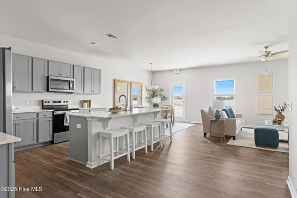 $322,990 | 1136 Garland Lake Circle, Supply, NC 28462