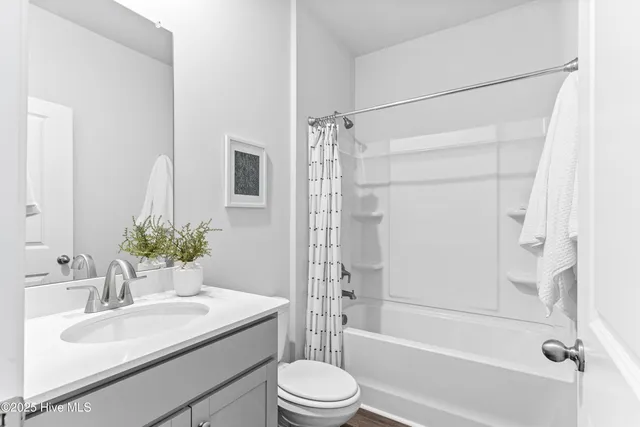 $327,990 | 1136 Garland Lake Circle, Supply, NC 28462