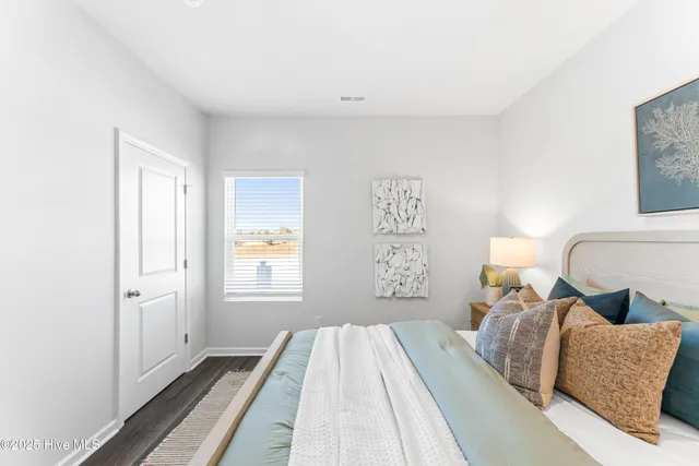 $327,990 | 1136 Garland Lake Circle, Supply, NC 28462