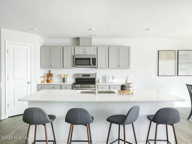 $327,990 | 1136 Garland Lake Circle, Supply, NC 28462