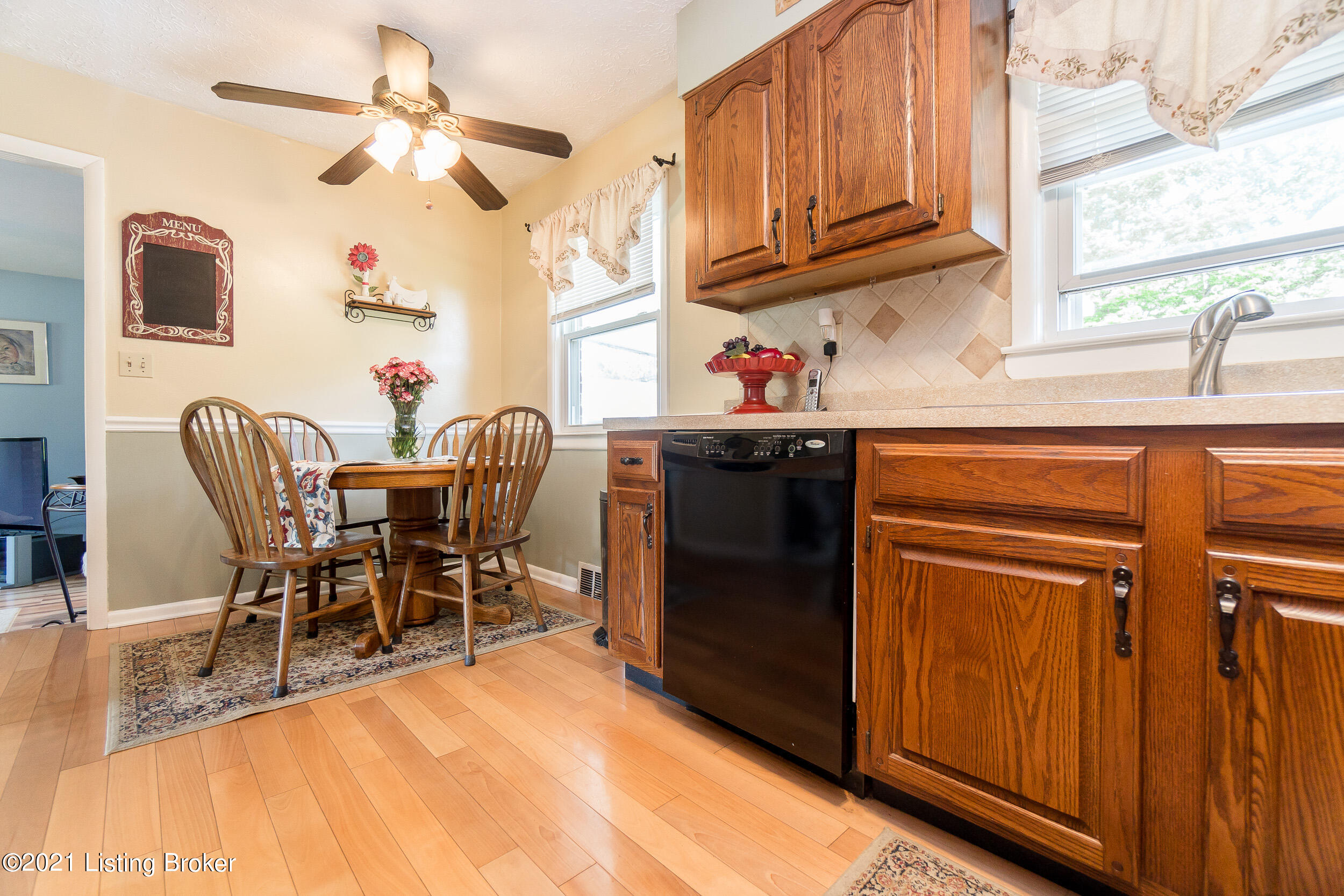 10701 Barricks Road Louisville, KY 40229 - Photo 22 of 70 10701 Barricks Dr-50