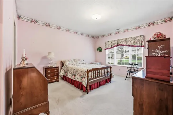$189,900 | 8 Stone Ridge Boulevard, Hermitage, PA 16148