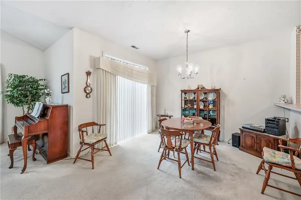$189,900 | 8 Stone Ridge Boulevard, Hermitage, PA 16148