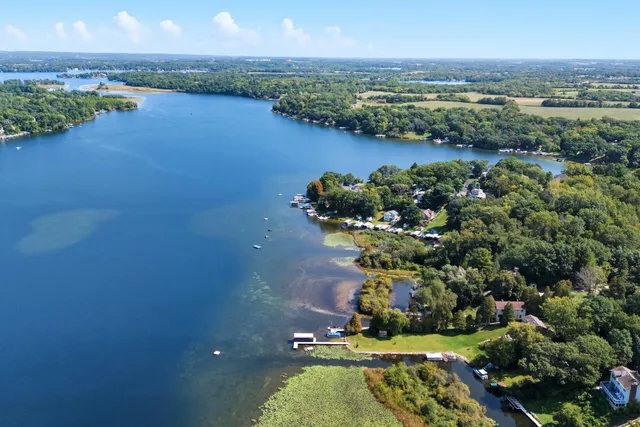 $989,000 | W2186 Wilmers Grove Drive, East Troy, WI 53120