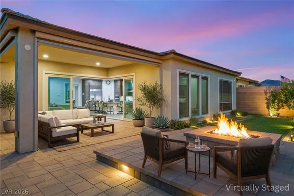 $1,099,990 | 2069 Alto Vista Drive, Henderson, NV 89052