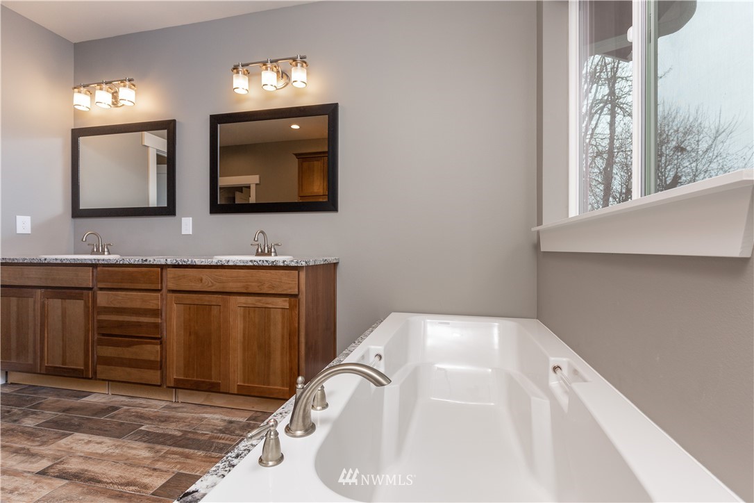 312 Cemetery Road Castle Rock, WA 98611 - Photo 13 of 20 Gallery Image 13