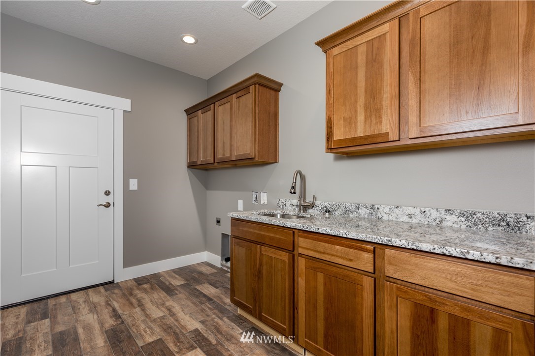 312 Cemetery Road Castle Rock, WA 98611 - Photo 17 of 20 Gallery Image 17