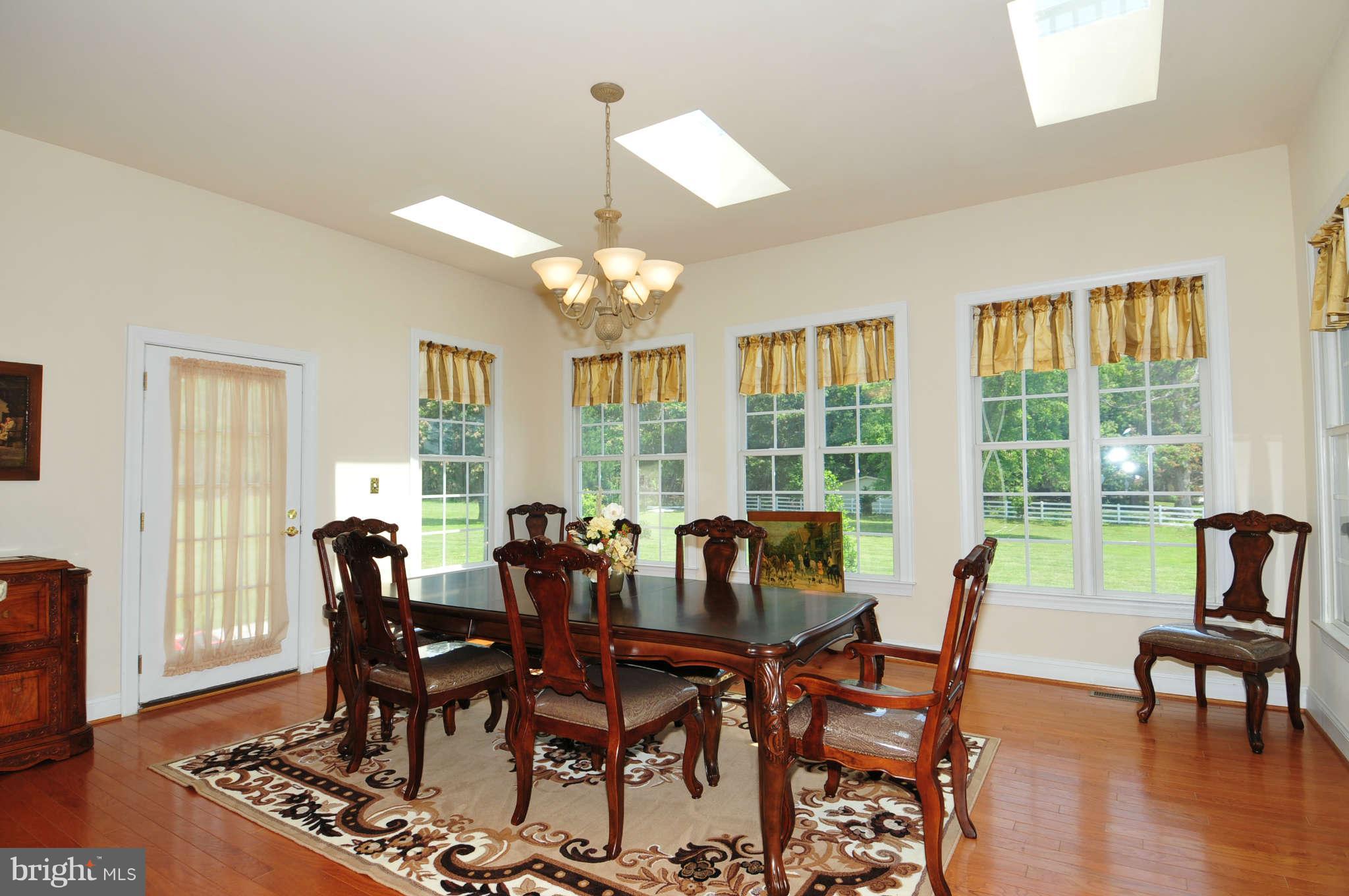 10505 Gunston Road Lorton, VA 22079 - Photo 12 of 30 Interior General