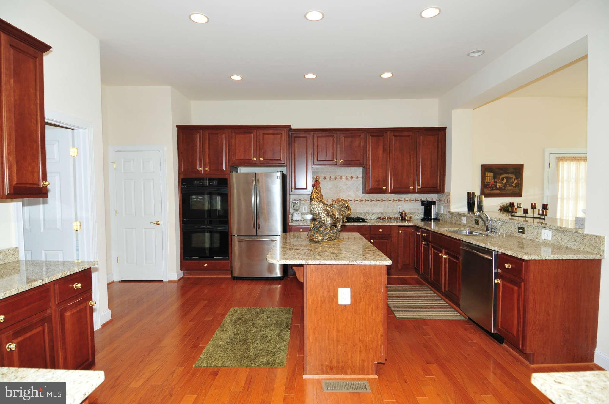 10505 Gunston Road Lorton, VA 22079 - Photo 10 of 30 Kitchen