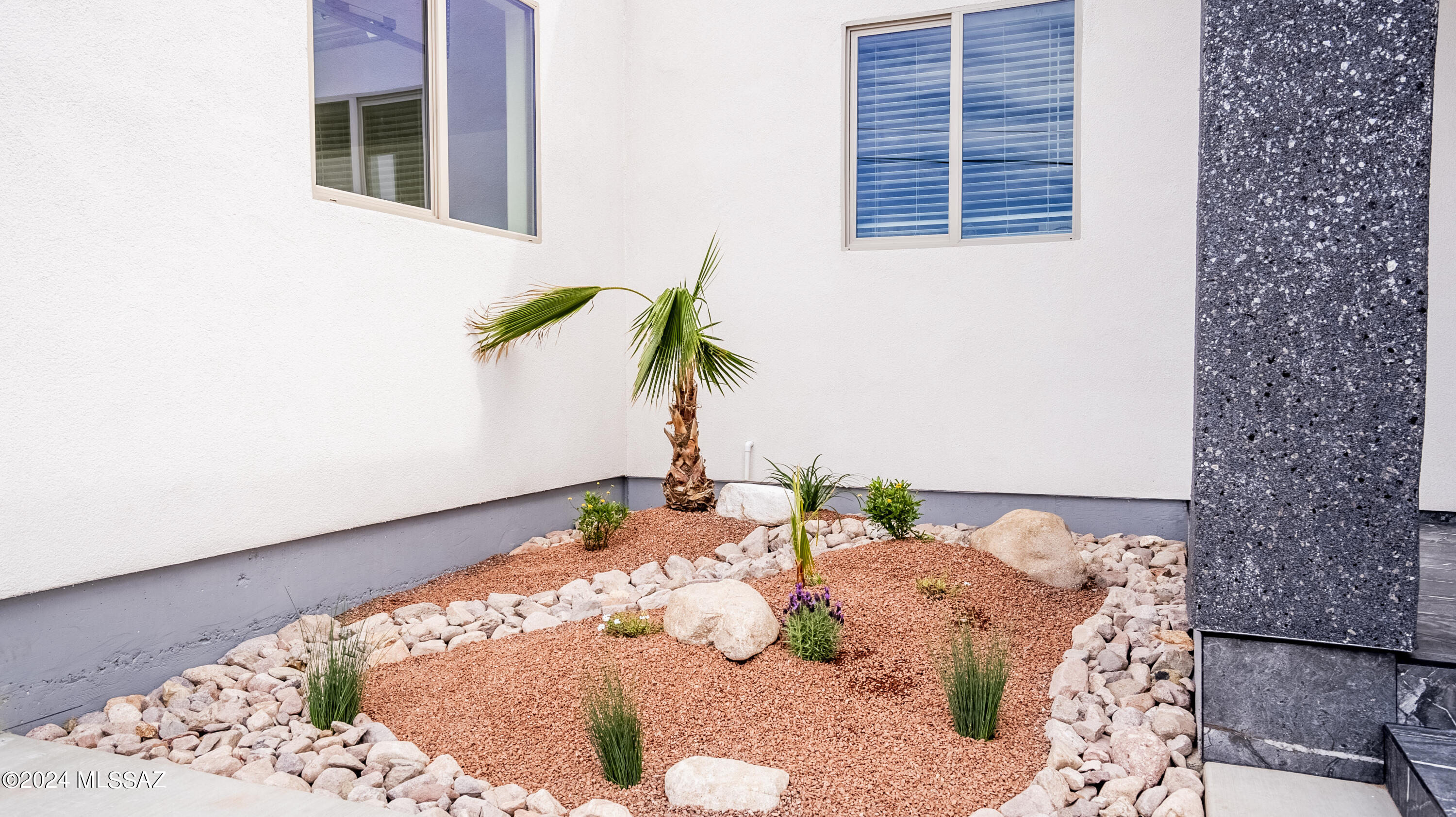 307 Camino Magnifico Rio Rico, AZ 85648 - Photo 5 of 47