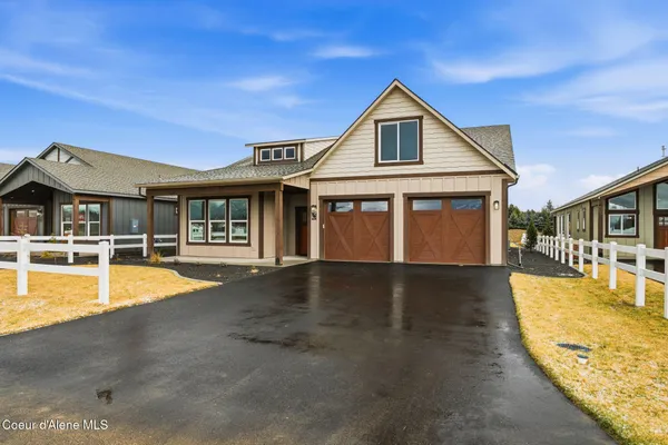 $880,800 | 113 Backtrack Road, Sandpoint, ID 83864