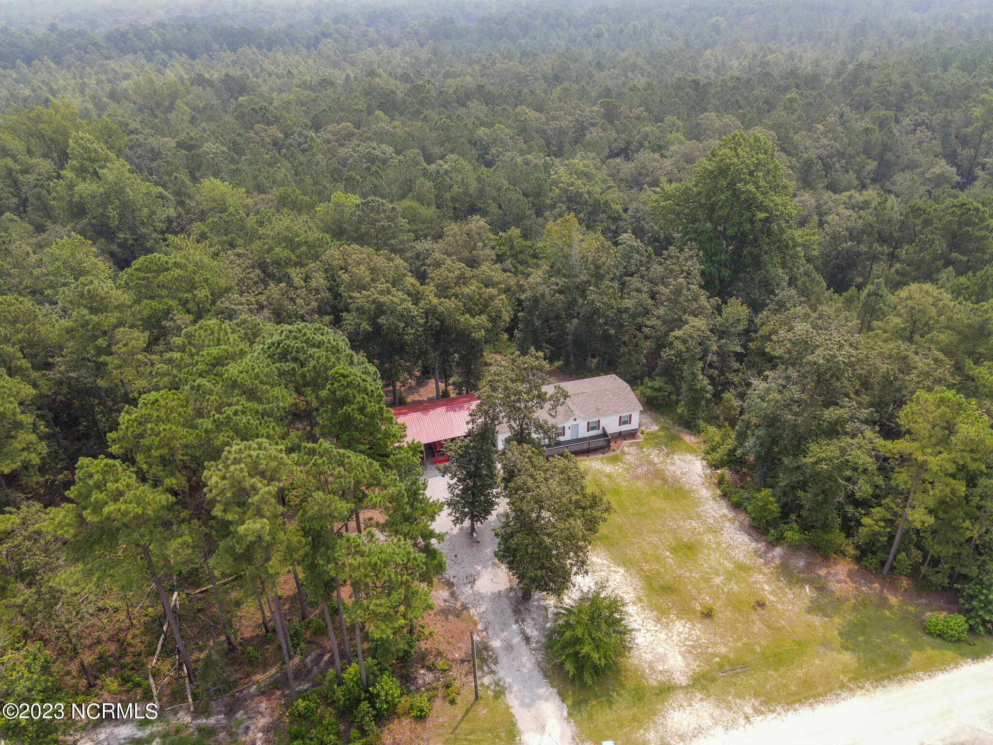 239 Newbold Road Jacksonville, NC 28540 - Photo 4 of 49 3