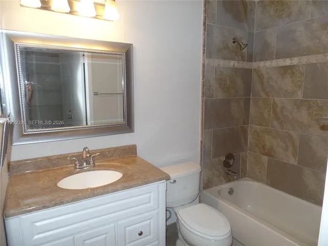 $1,895 | 5200 Northwest 31st Avenue, Unit 175, Fort Lauderdale, FL 33309