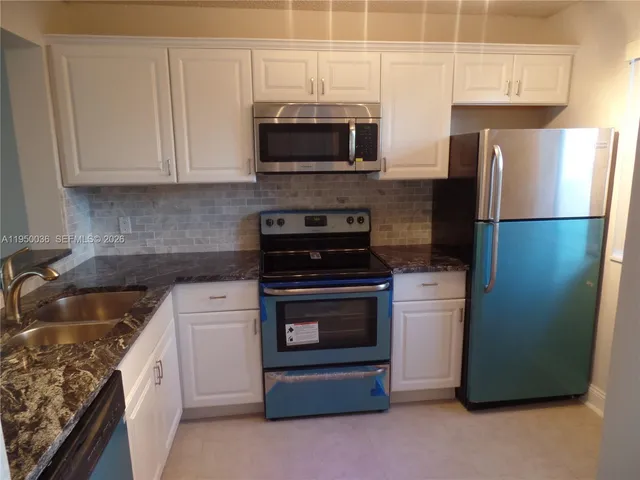 $1,895 | 5200 Northwest 31st Avenue, Unit 175, Fort Lauderdale, FL 33309