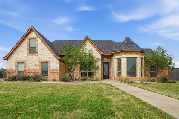 $749,900 | 134 Rising Star Drive, Abilene, TX 79606