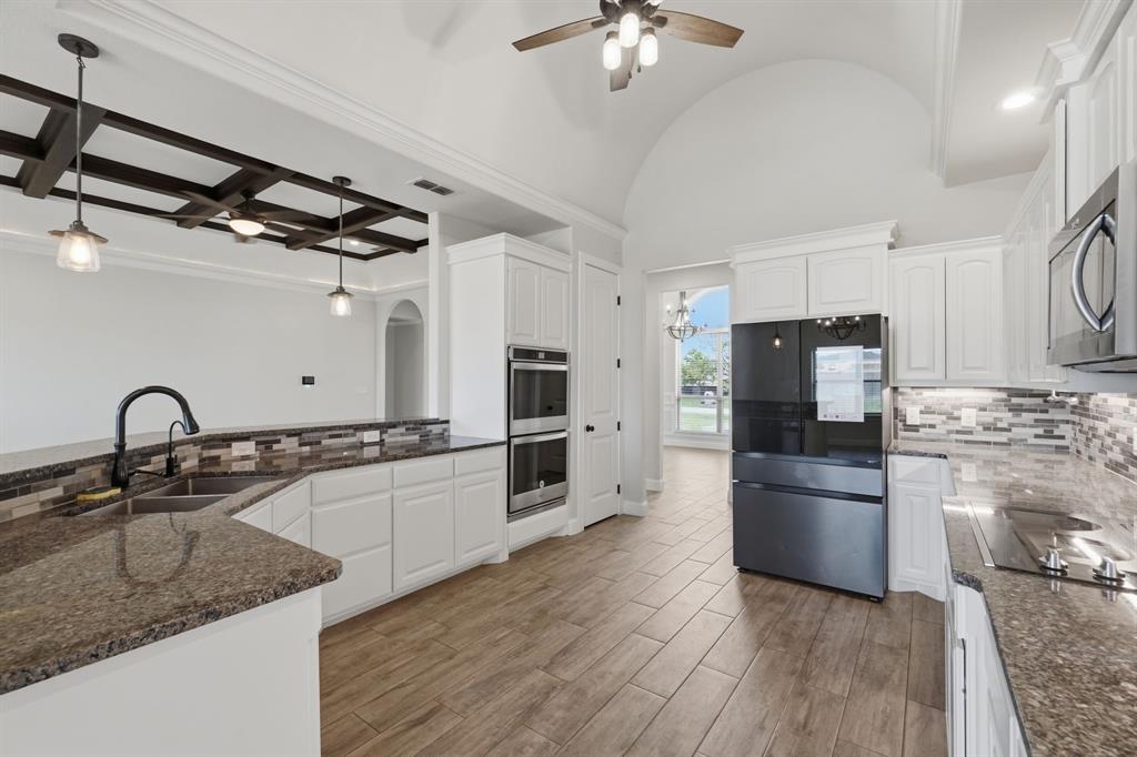 134 Rising Star Drive Abilene, TX 79606 - Photo 15 of 38