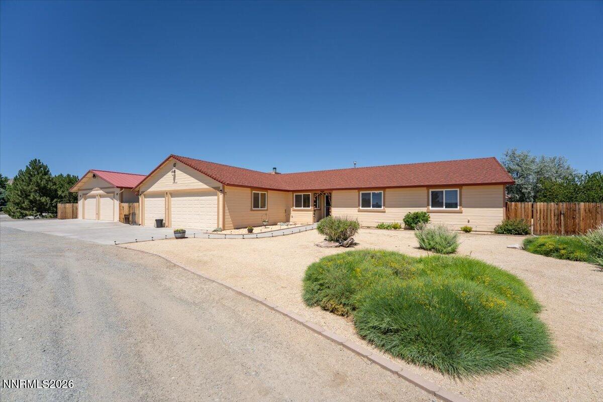 10545 Osage Road Reno, NV 89508 - Photo 5 of 67 05-10545 Osage Rd Reno NV 89508 (5 of 69