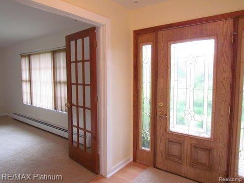 4647 North Eager Road Howell, MI 48855 - Photo 9 of 25 Inviting Foyer