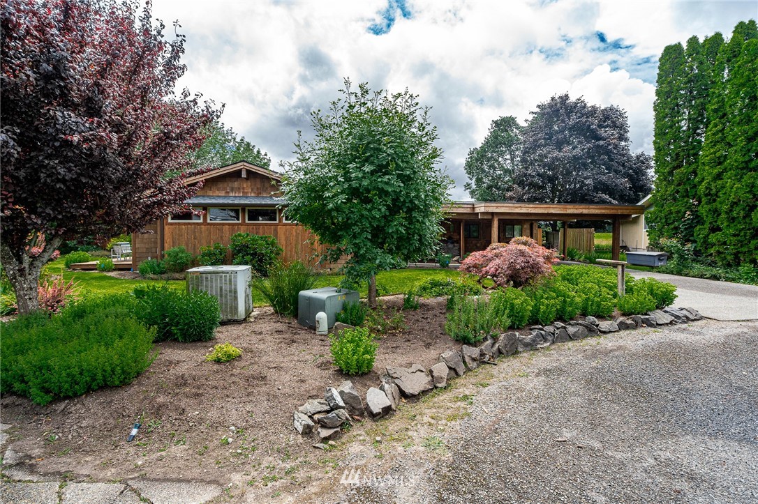 1845 Southwest Ruzicka Court Chehalis, WA 98532 - Photo 2 of 40