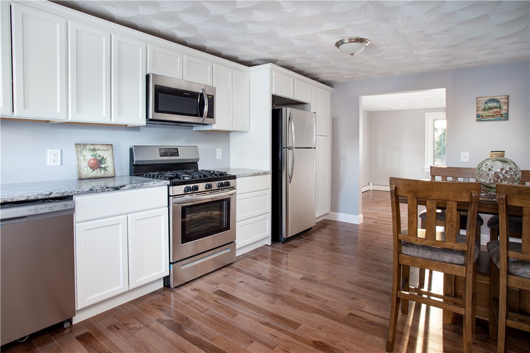 34 Ridge Road Warwick, RI 02889 - Photo 12 of 30 Gallery Image 12