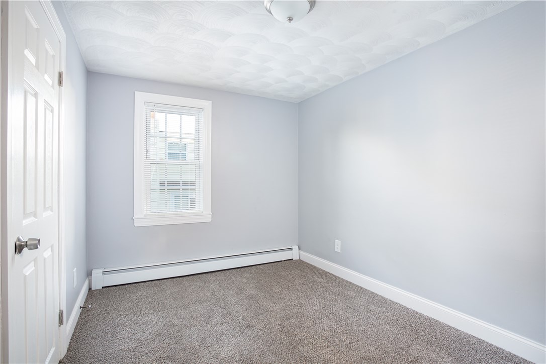 34 Ridge Road Warwick, RI 02889 - Photo 15 of 30 Gallery Image 15