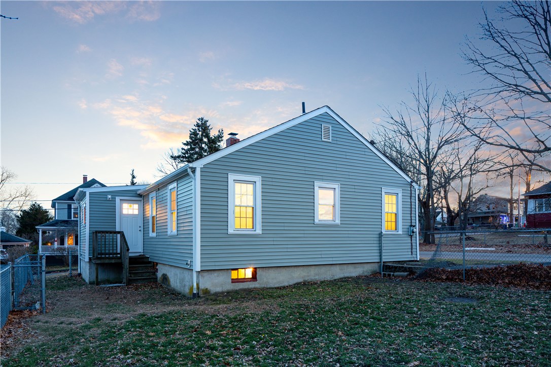 34 Ridge Road Warwick, RI 02889 - Photo 24 of 30 Gallery Image 24