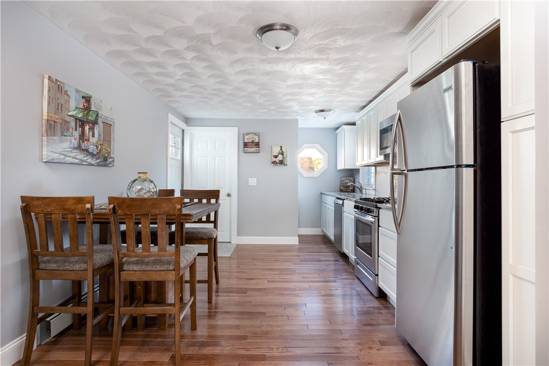 34 Ridge Road Warwick, RI 02889 - Photo 8 of 30 Gallery Image 8