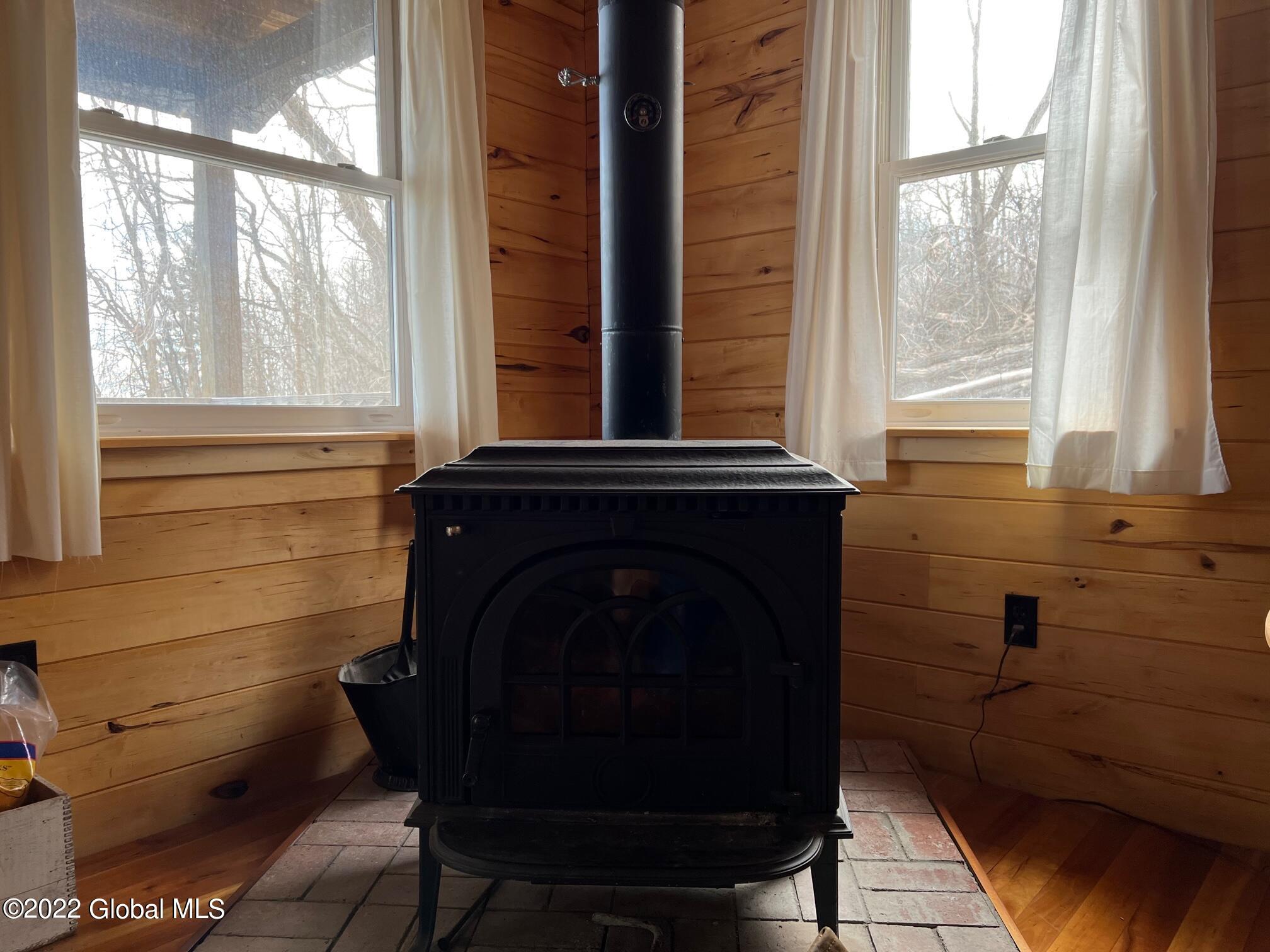 18 Hedge Row Crown Point, NY 12928 - Photo 15 of 33 IMG_5170