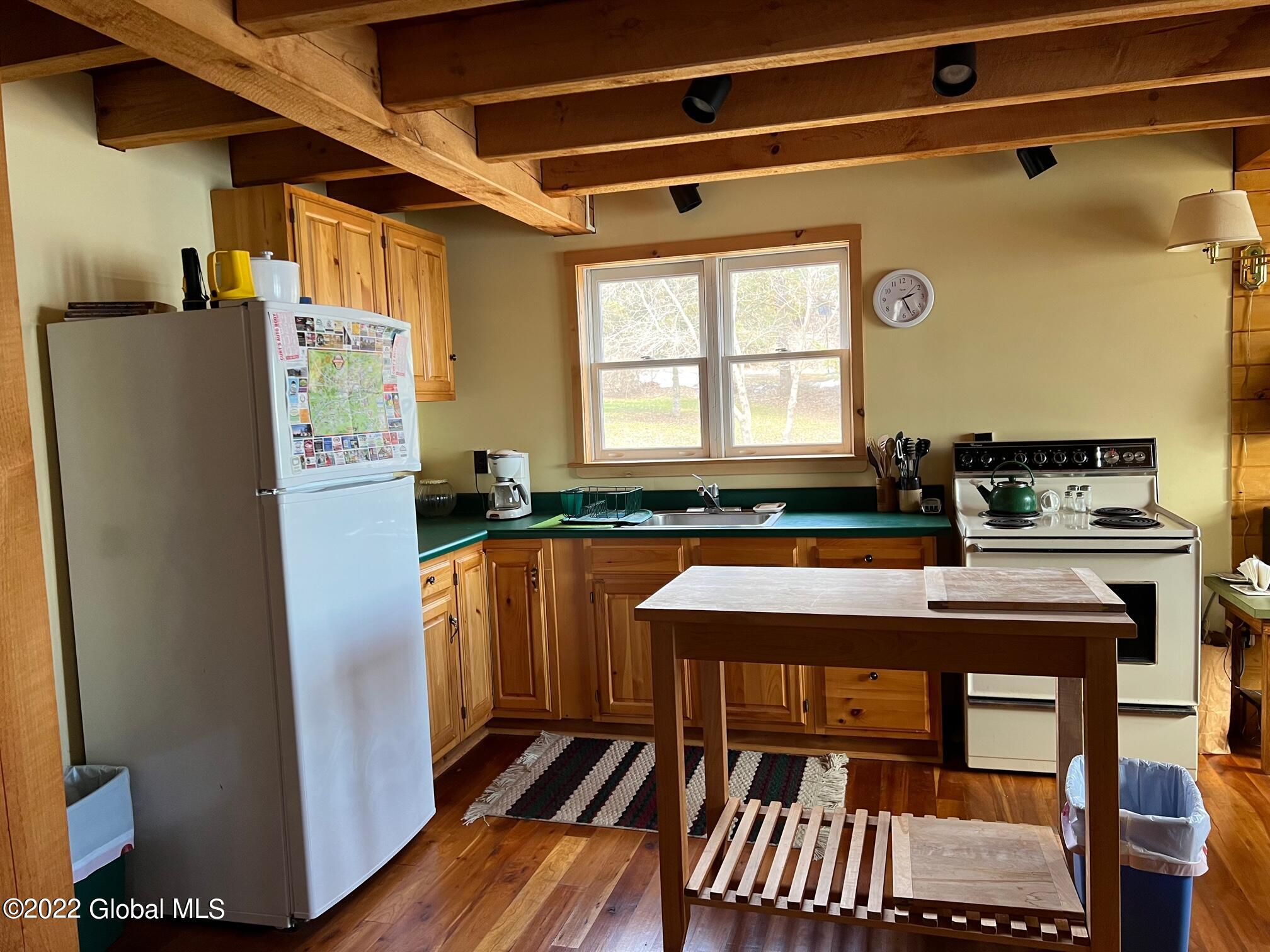 18 Hedge Row Crown Point, NY 12928 - Photo 7 of 33 IMG_5160