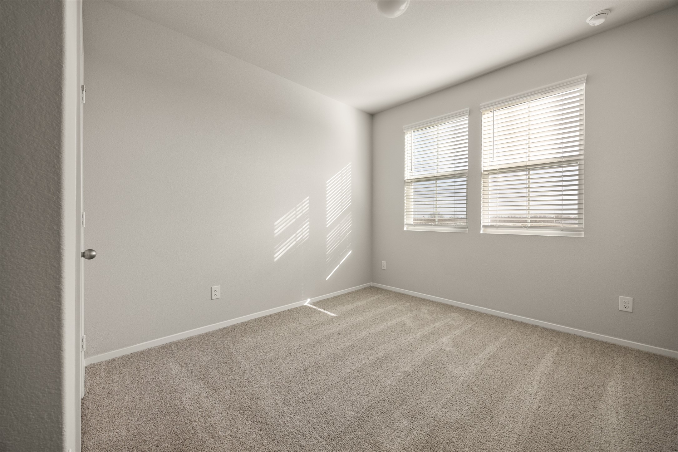 160 Backwater Road Kyle, TX 78640 - Photo 13 of 15 Carpeted empty room with baseboards
