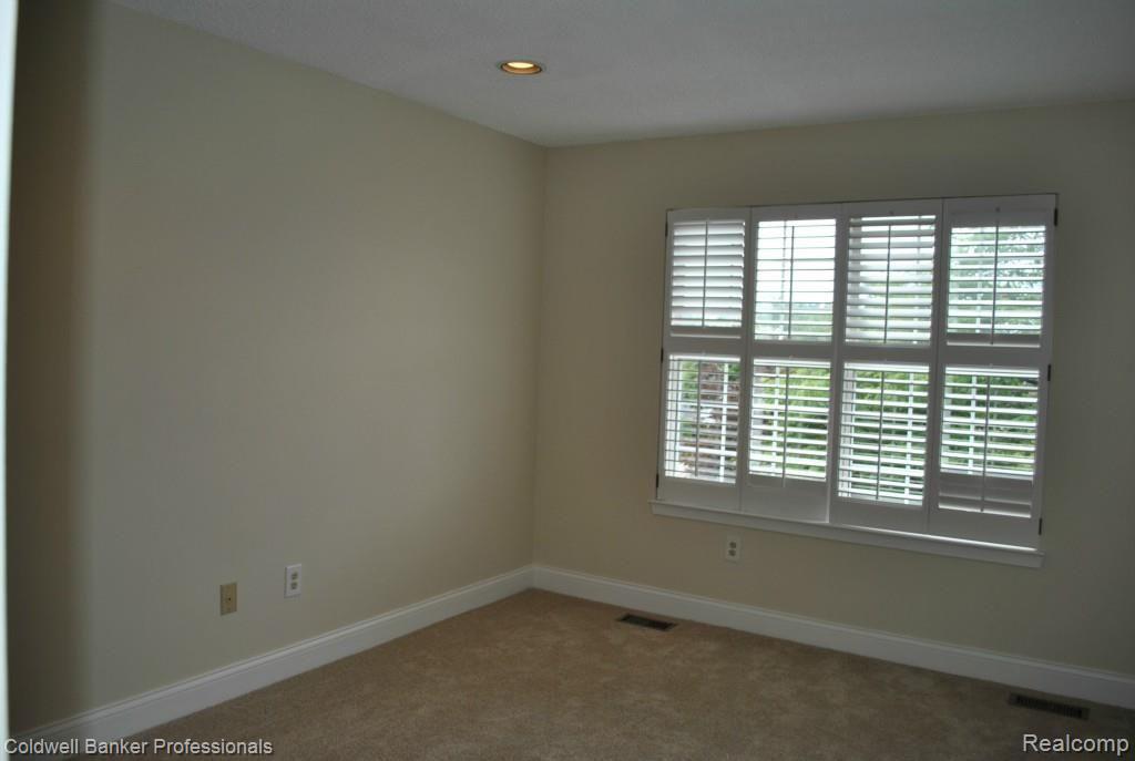 41452 Belden Circle, Unit 56 Novi, MI 48377 - Photo 12 of 15