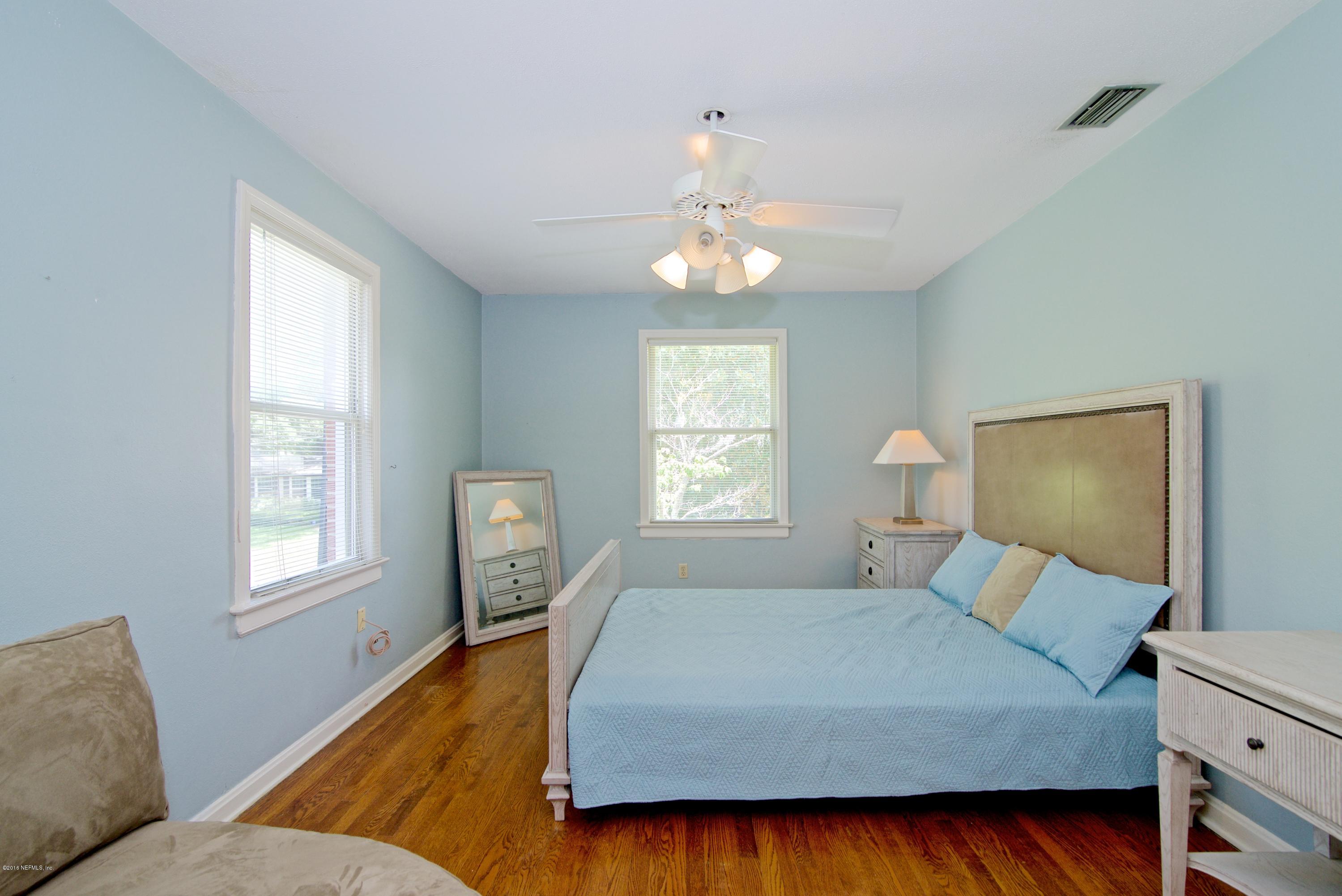 1629 Kingswood Road Jacksonville, FL 32207 - Photo 15 of 27 Master Bedroom