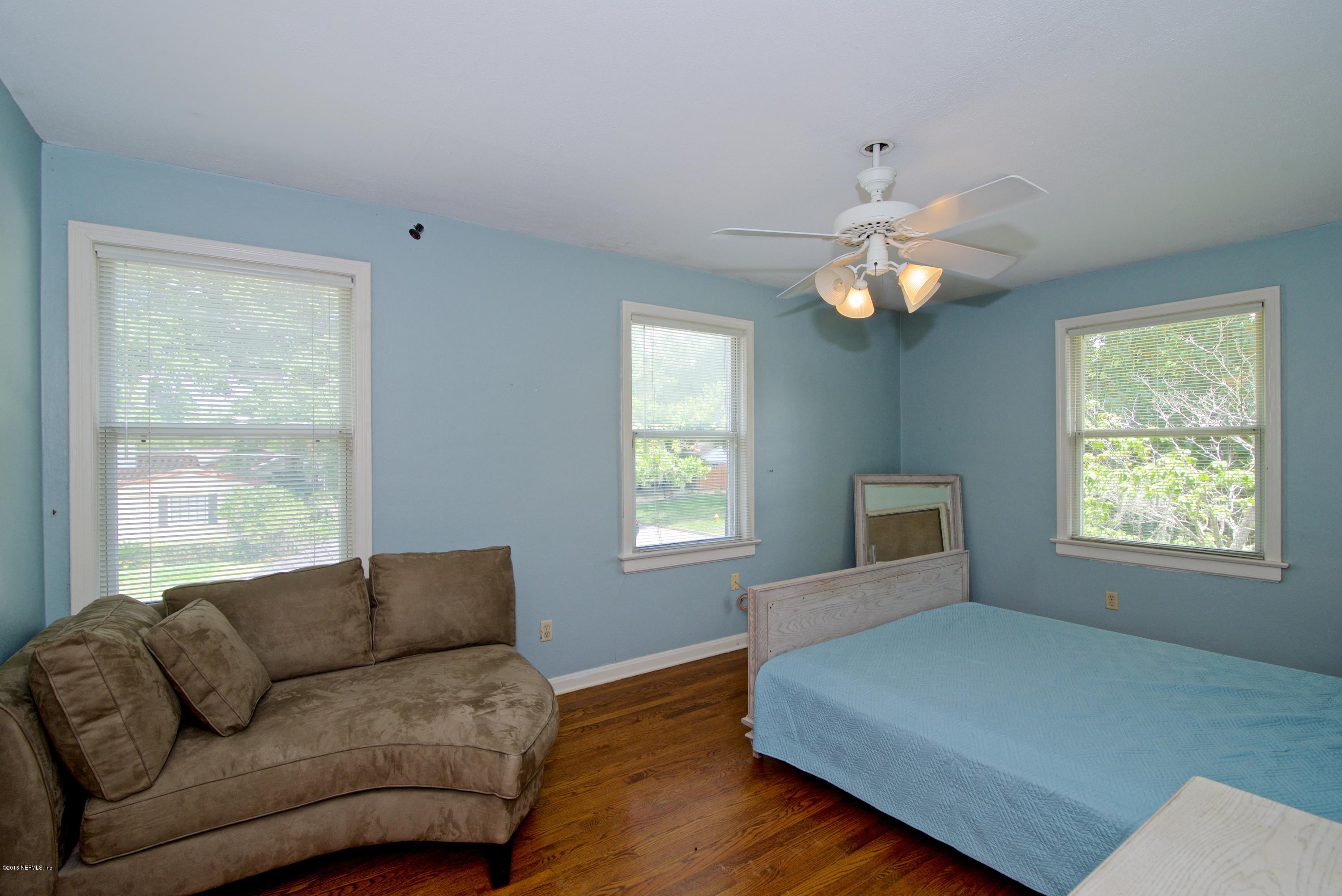 1629 Kingswood Road Jacksonville, FL 32207 - Photo 16 of 27 Master Bedroom