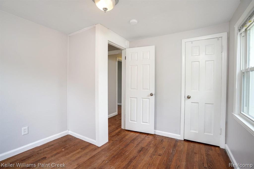 1218 Hampton Road Grosse Pointe, MI 48236 - Photo 15 of 24