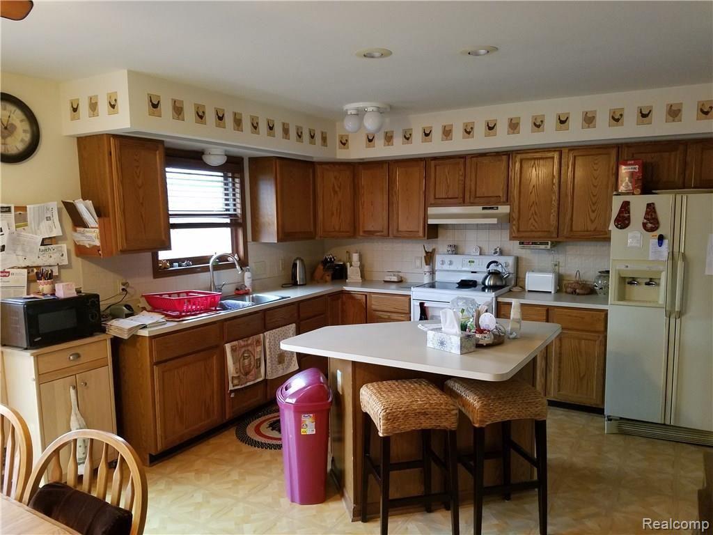 This is a view of the kitchen.