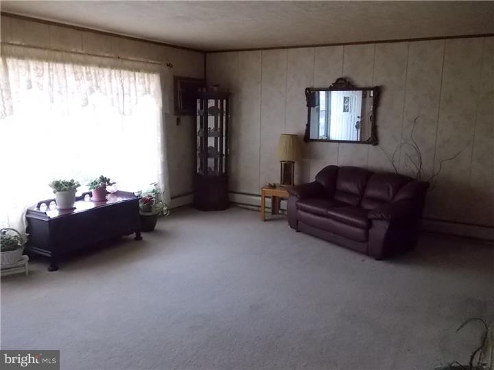 37 Hemlock Road Levittown, PA 19056 - Photo 10 of 24 Living Room